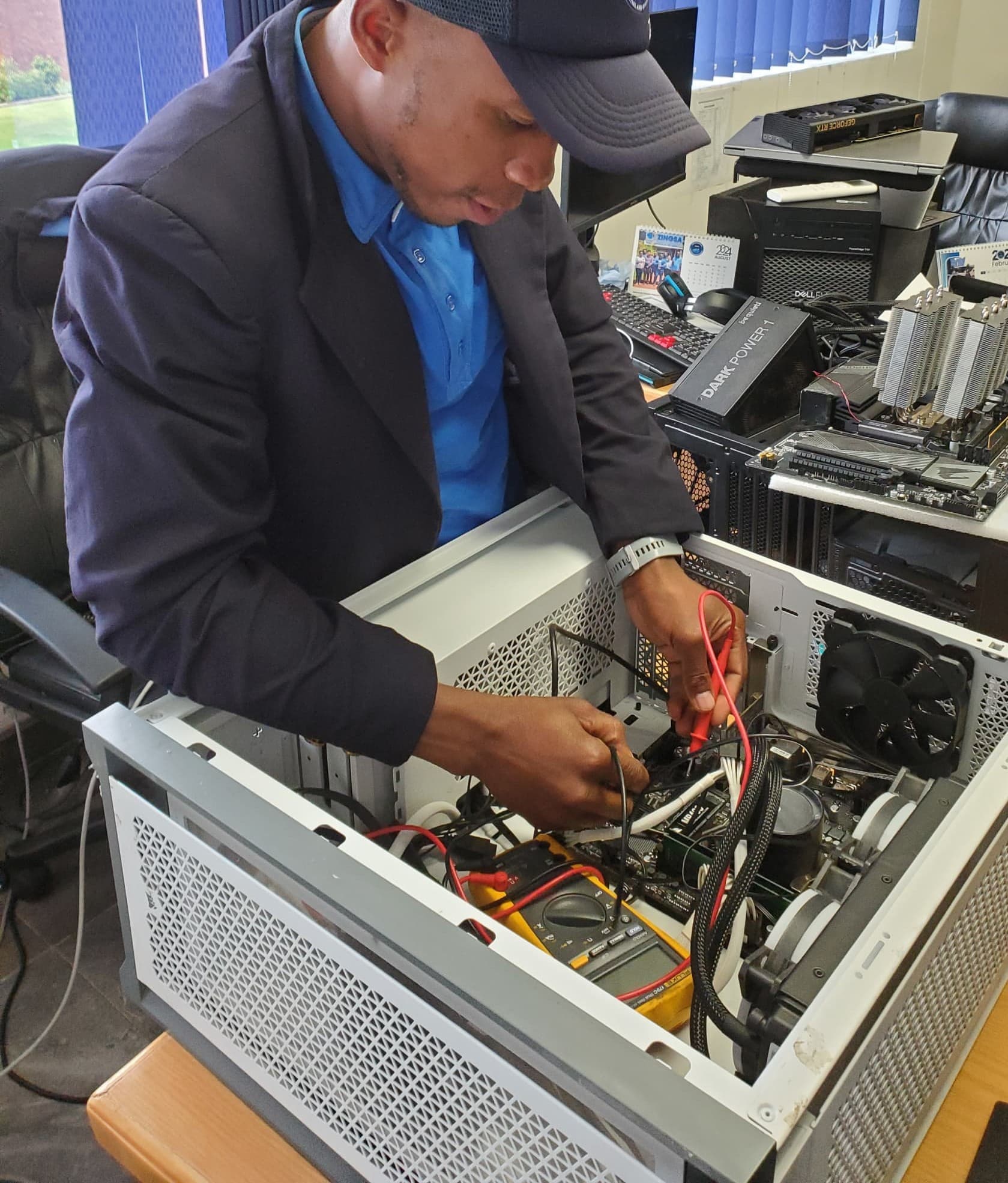 Repair status notification system